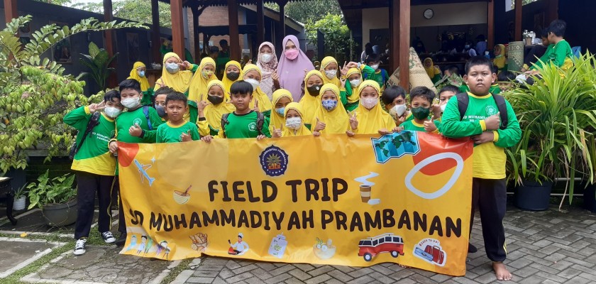 FIeldtrip di Esthy Cake & Bakery